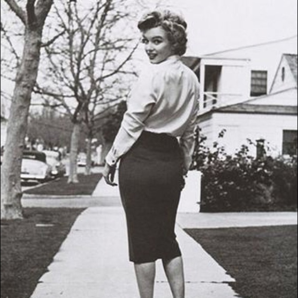 Give a gal a good pair of pumps and she will 💃